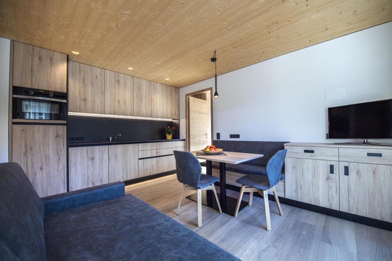 Apartments Dami โอติเซ ภายนอก รูปภาพ