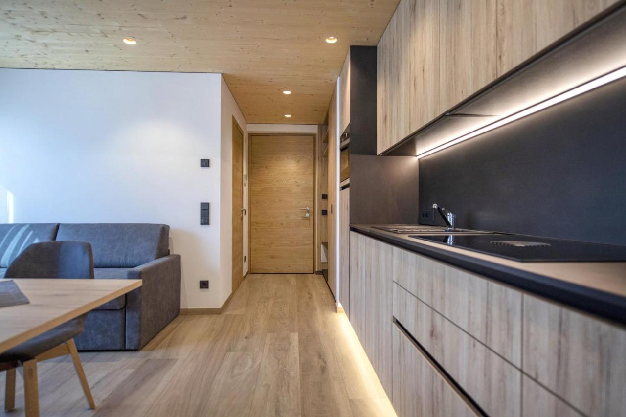 Apartments Dami โอติเซ ภายนอก รูปภาพ